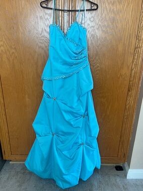 Vintage 90s Formal- Roberta- Turquoise  Rhinestones Sz 7/8